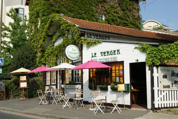 Restaurant LE VERGER - la devanture aux bords de Marne